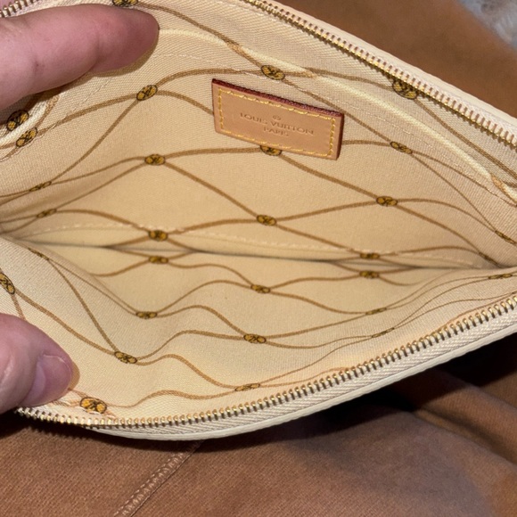 NWOT Authentic LTD Edition LV damier azur summer trunk neverfull pouch - Picture 11 of 13